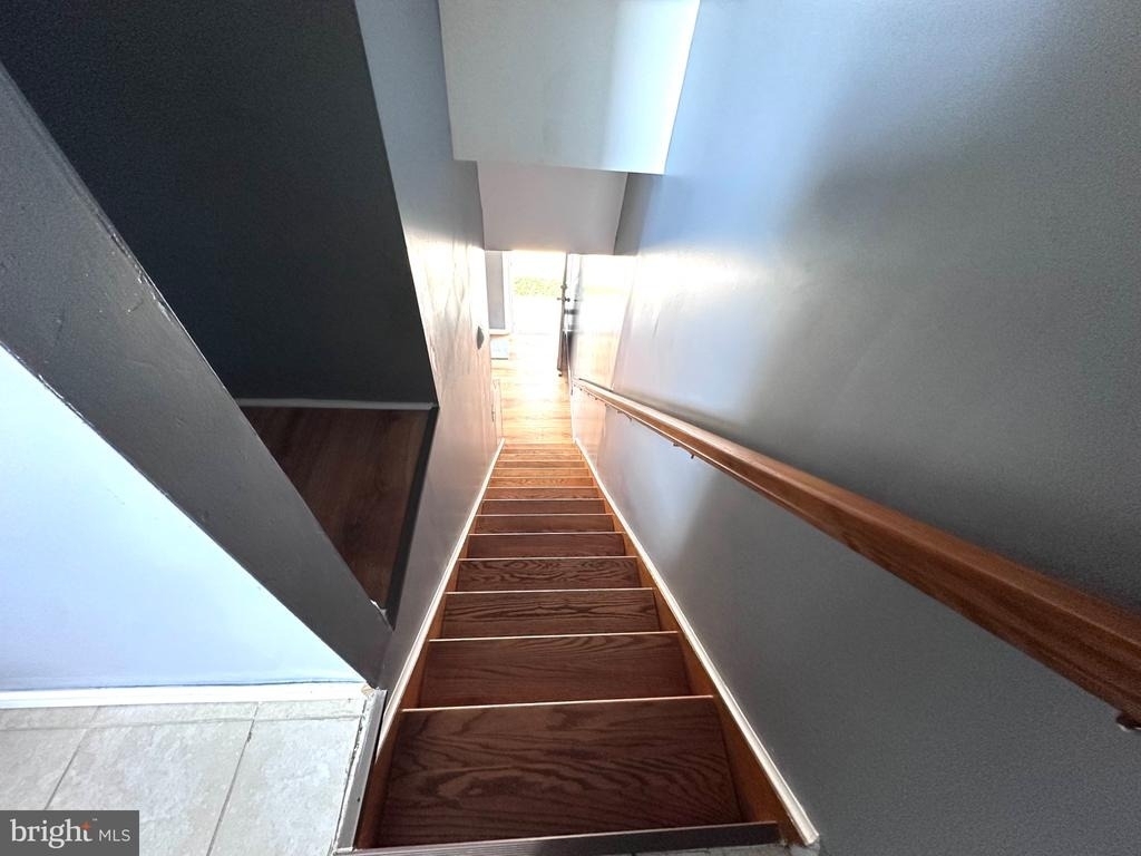 245 Lexington Avenue - Photo 6