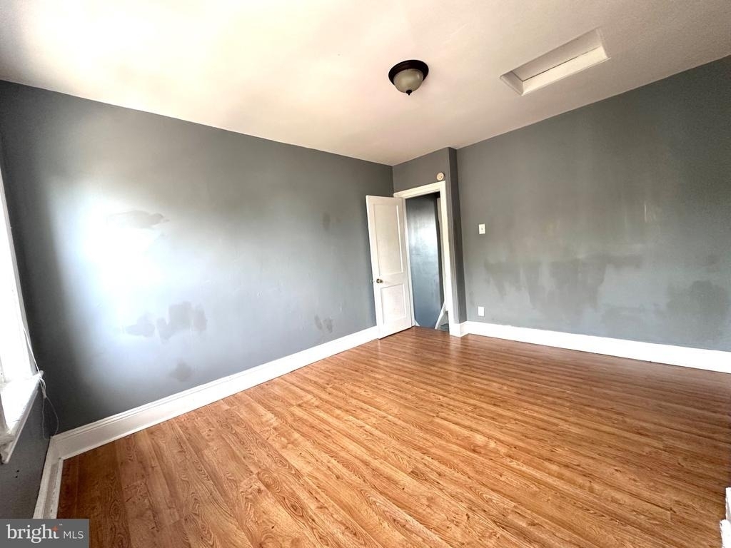 245 Lexington Avenue - Photo 17