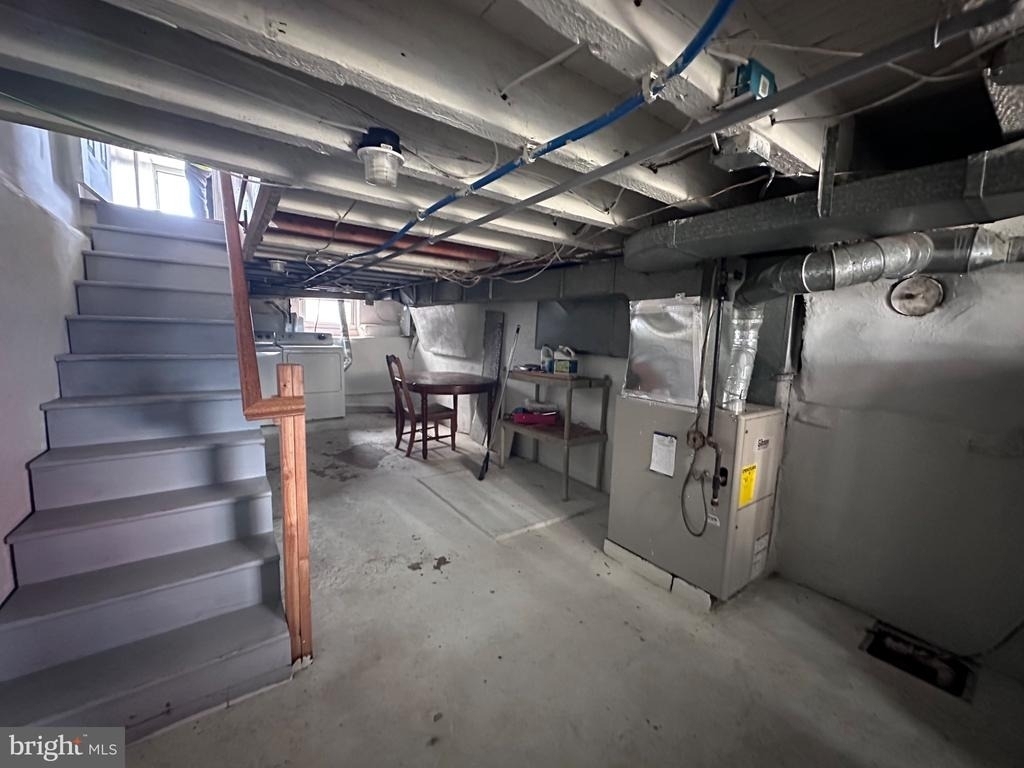 245 Lexington Avenue - Photo 31