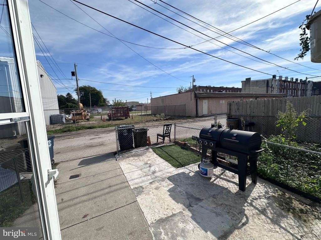 245 Lexington Avenue - Photo 24