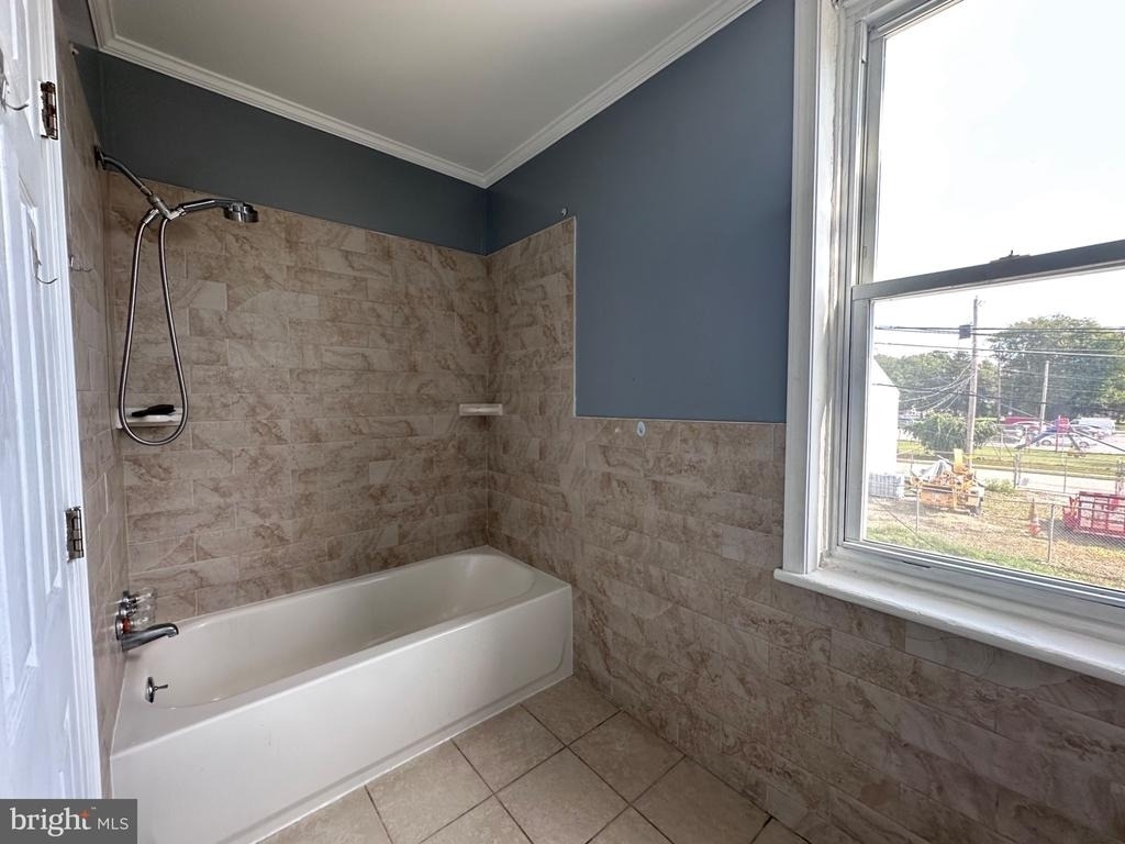 245 Lexington Avenue - Photo 8