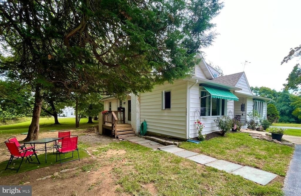 120 Diamond Rock Road - Photo 1