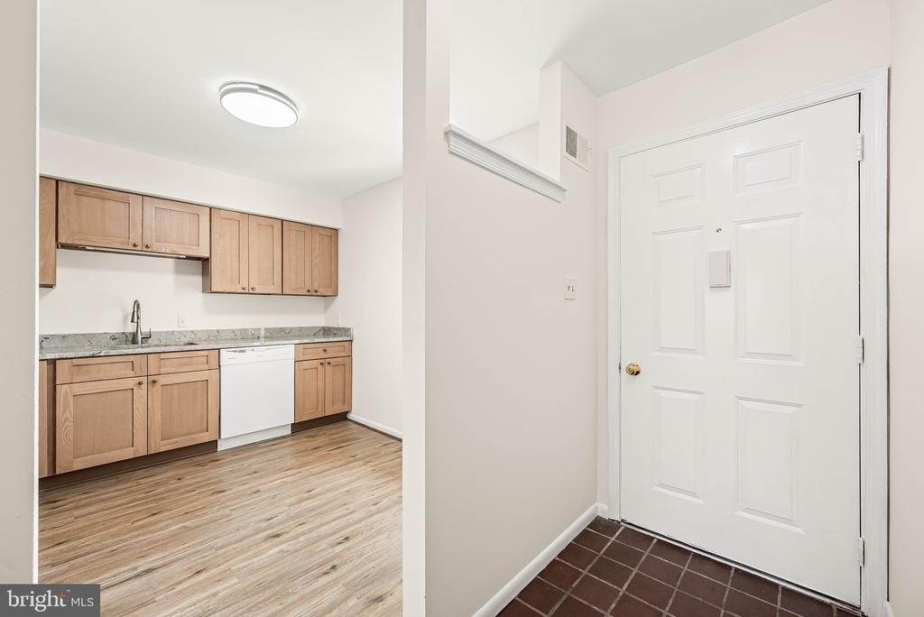 178 Valley Stream Circle - Photo 4