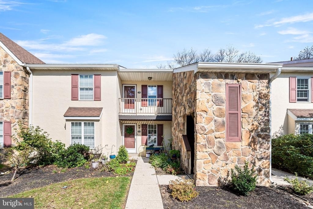 178 Valley Stream Circle - Photo 0