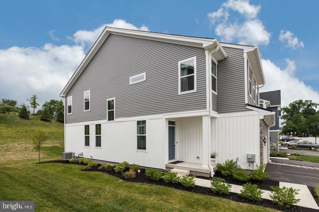 30 Sassafras Lane - Photo 1