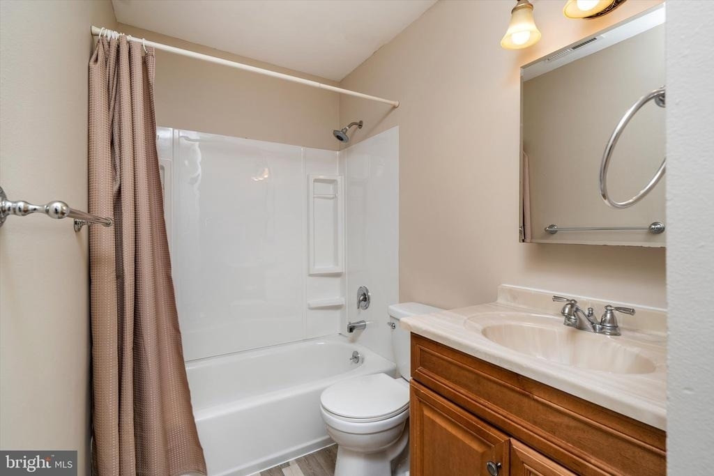 1510 Ravens Crest Drive - Photo 13