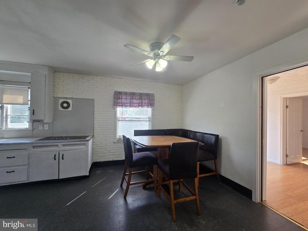 159 Green Lane - Photo 6