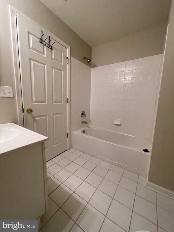 196 Chancellor Drive - Photo 13