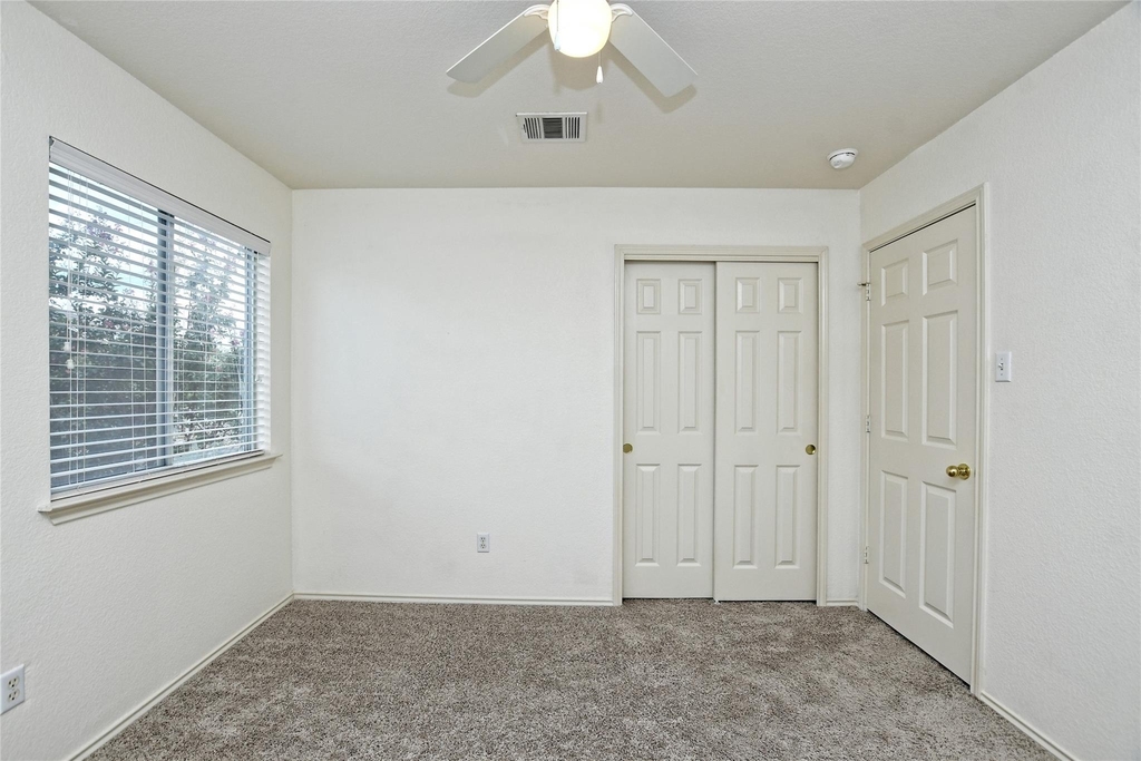 1815 Lost Maples Loop - Photo 18