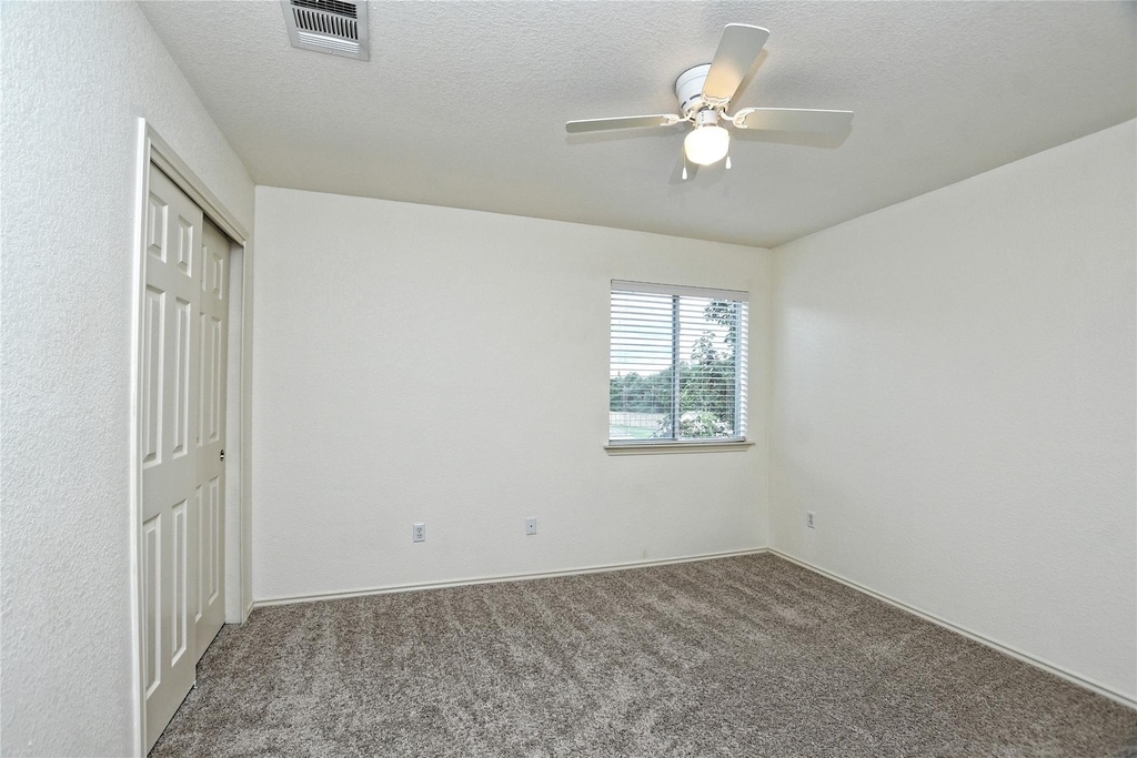 1815 Lost Maples Loop - Photo 19
