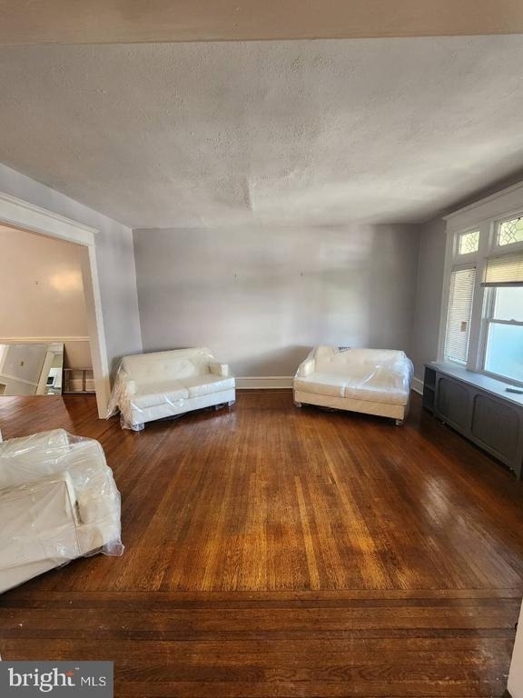 1480 Bradley Avenue - Photo 5