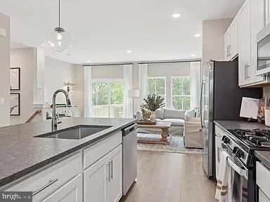 43 Silverbell Avenue - Photo 3