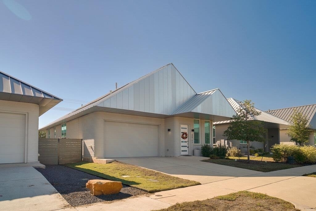 304 Painted Sunset Dr - Photo 0