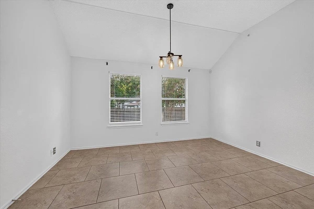 16831 Bailey Jean Dr - Photo 7