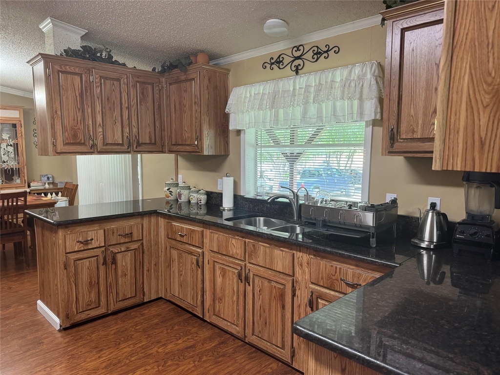 13623 Avis Rd - Photo 9