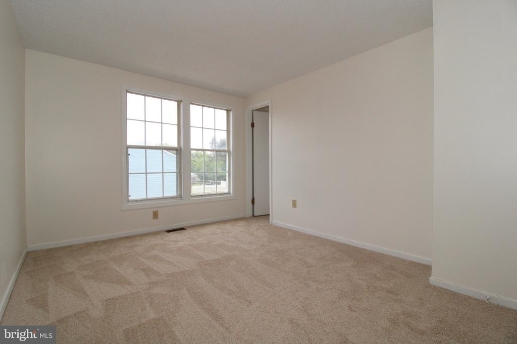 1524 Violet Drive - Photo 8