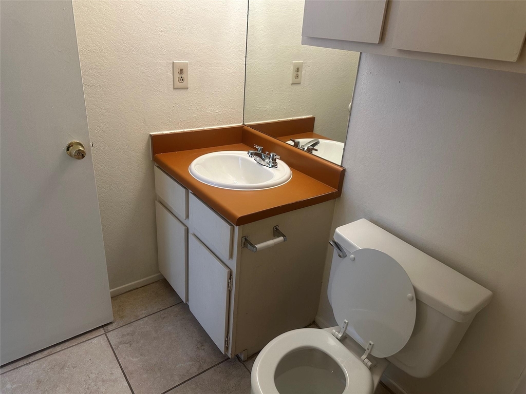 2602 S Bagdad Rd - Photo 12