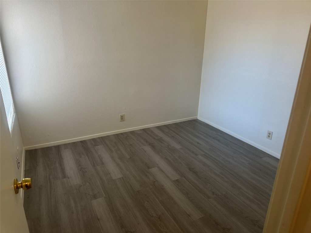 2602 S Bagdad Rd - Photo 15
