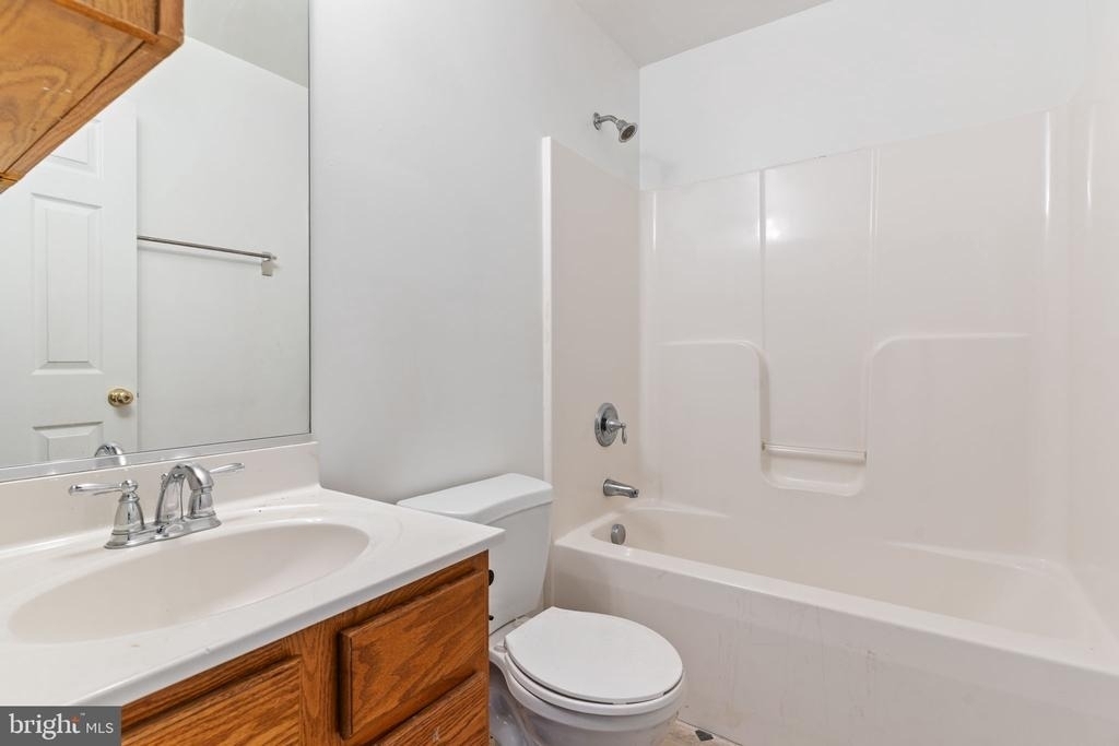 20851 Autumn Mill Court - Photo 14