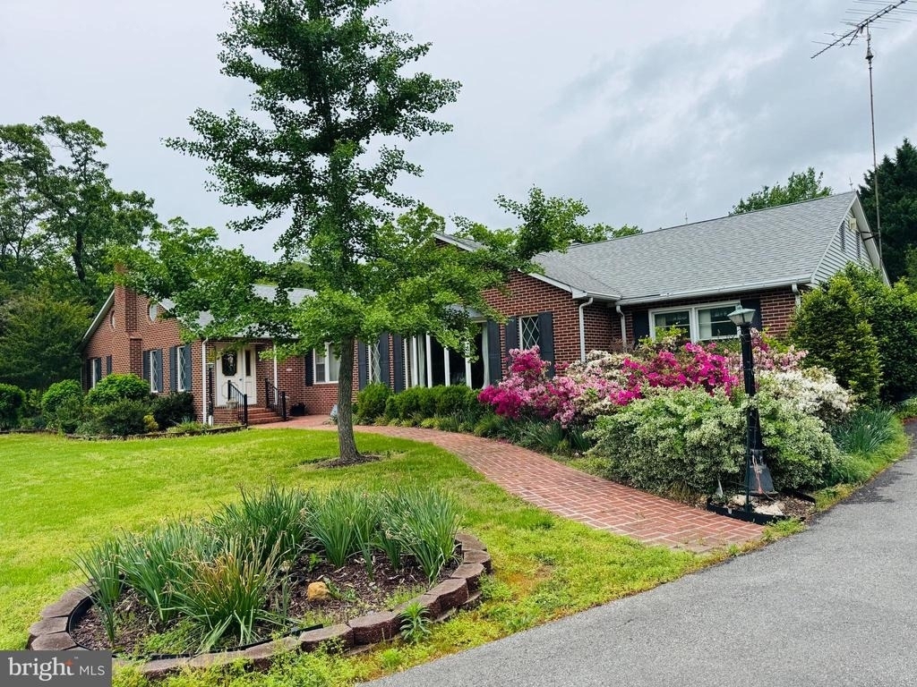 21500 Point Lookout Road - Photo 2