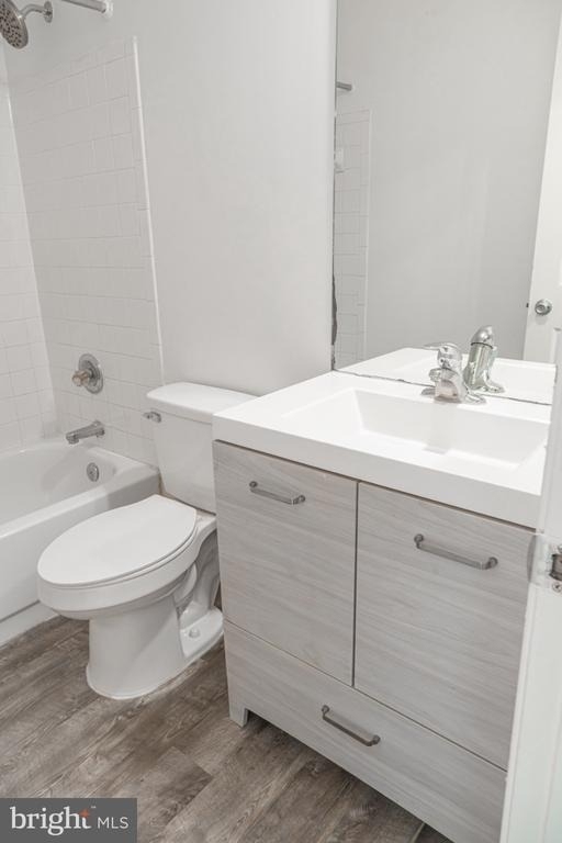 744 Faraway Court - Photo 18
