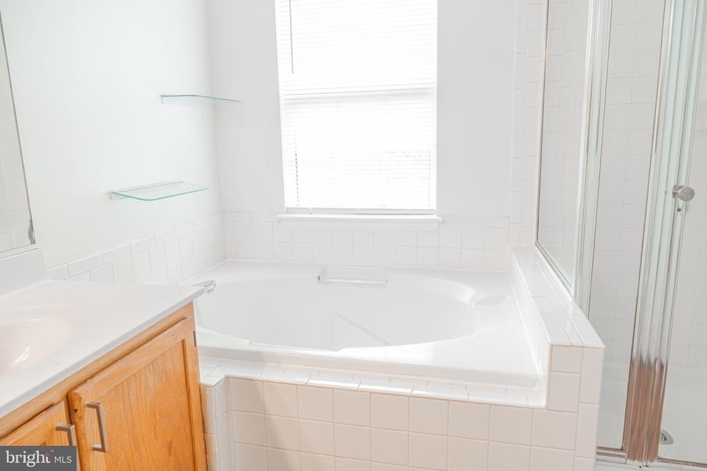 744 Faraway Court - Photo 15