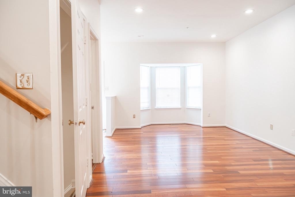 744 Faraway Court - Photo 6