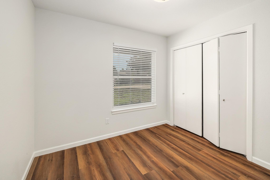 8206 Wavertree Ct - Photo 20