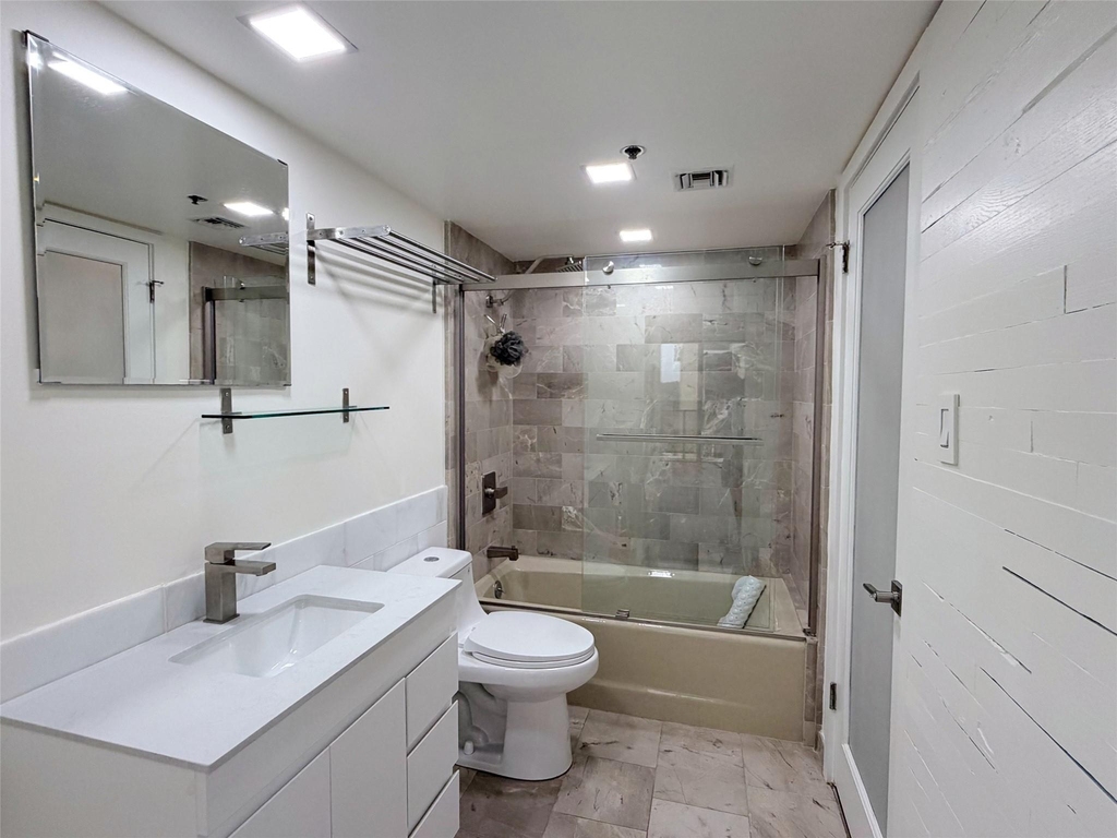 40 N Interstate 35 - Photo 11