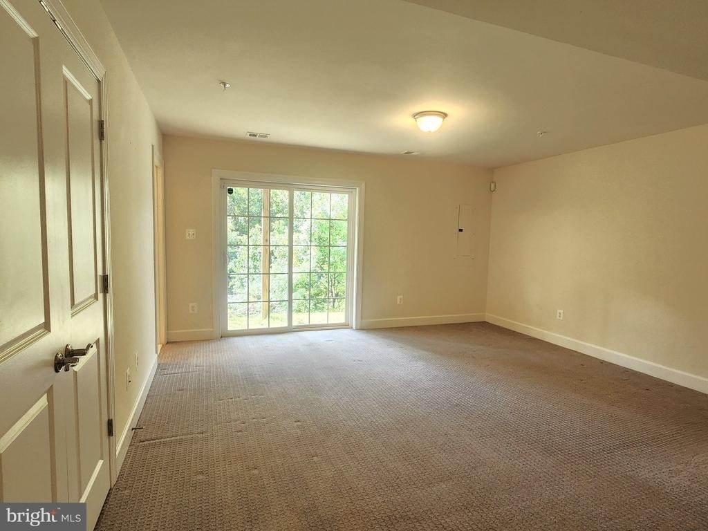 9157 Fox Stream Way - Photo 3