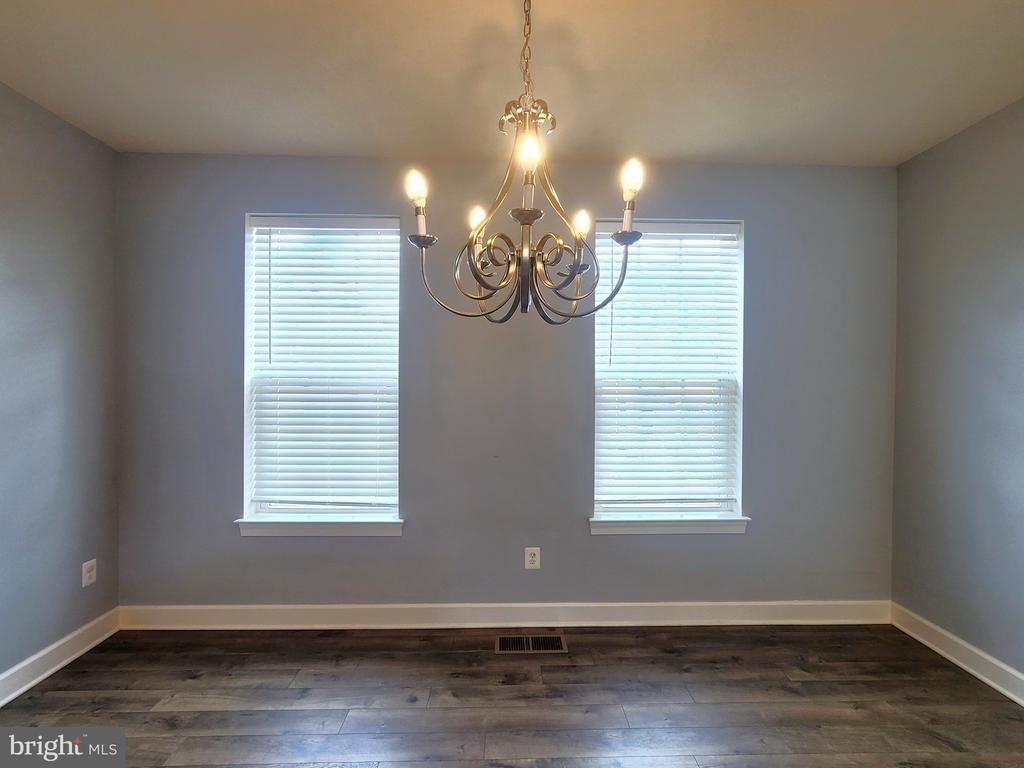 9157 Fox Stream Way - Photo 14
