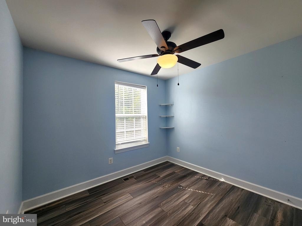 9157 Fox Stream Way - Photo 22