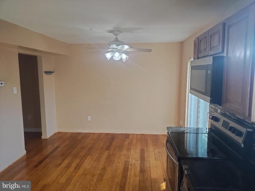 7812 Michele Drive - Photo 4