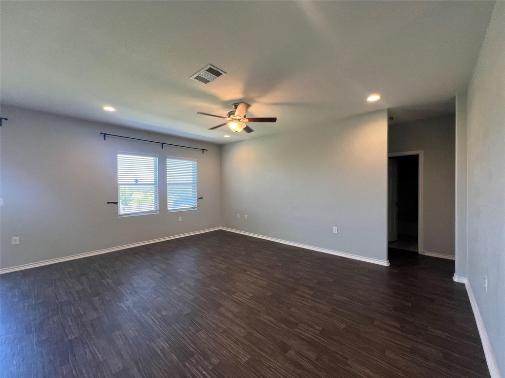 13122 Titanium St - Photo 3