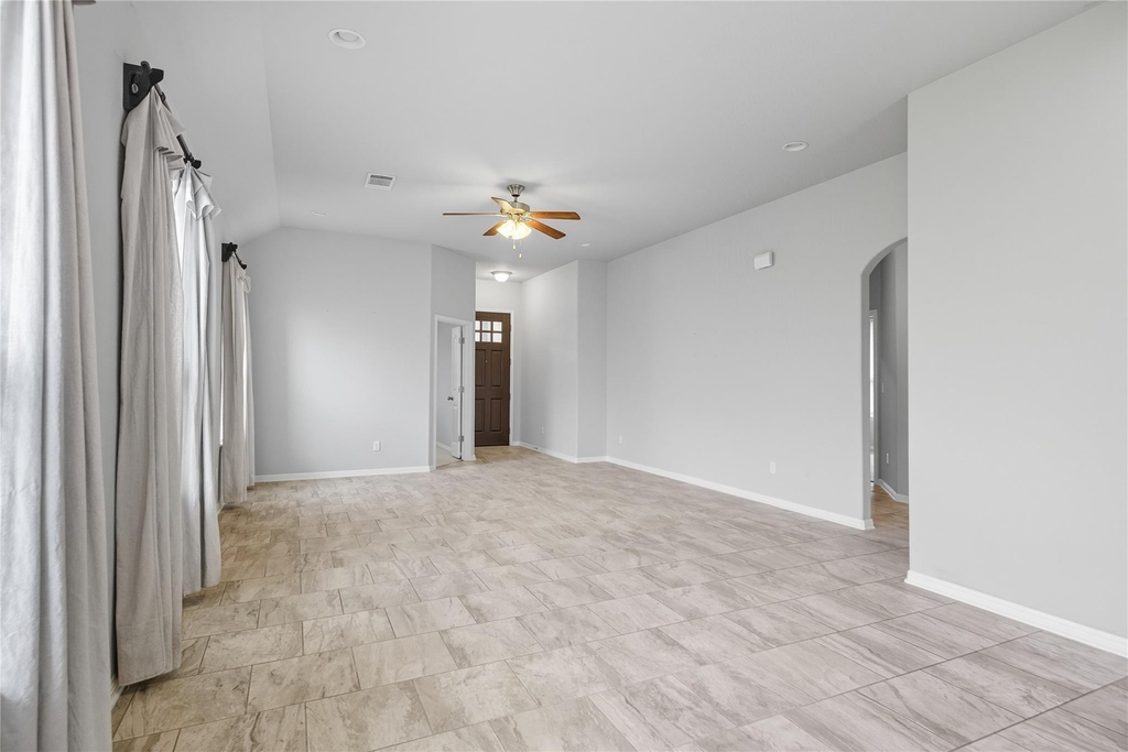 5925 Malta Cir - Photo 12