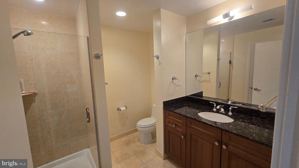 6820 Wisconsin Avenue - Photo 19