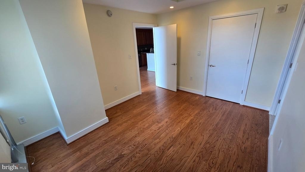 6820 Wisconsin Avenue - Photo 11