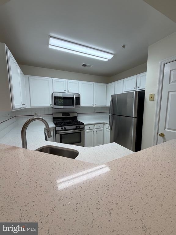 13100 Millhaven Place - Photo 36