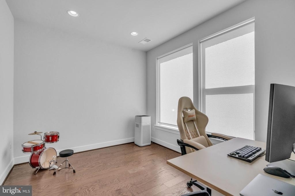 5133 Longstone Way - Photo 6