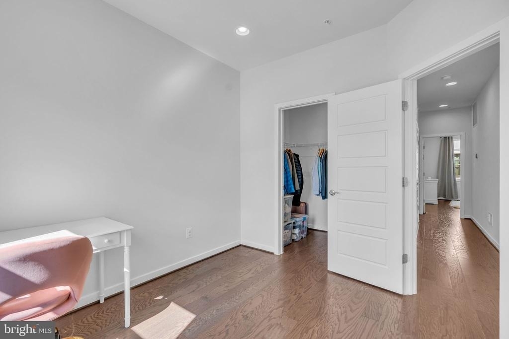 5133 Longstone Way - Photo 29