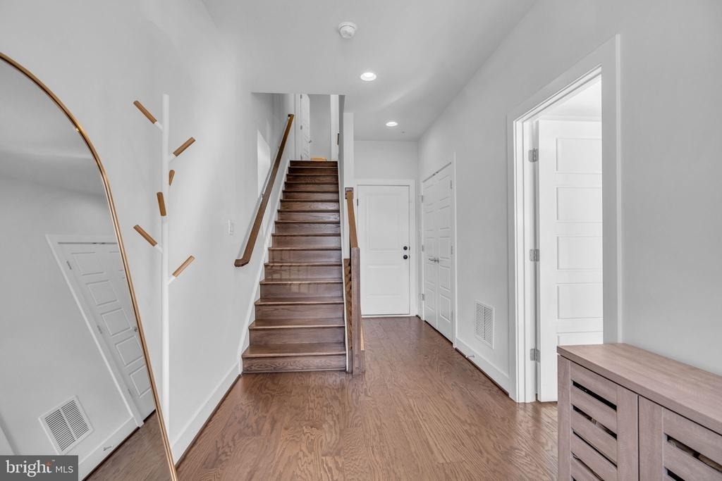 5133 Longstone Way - Photo 3