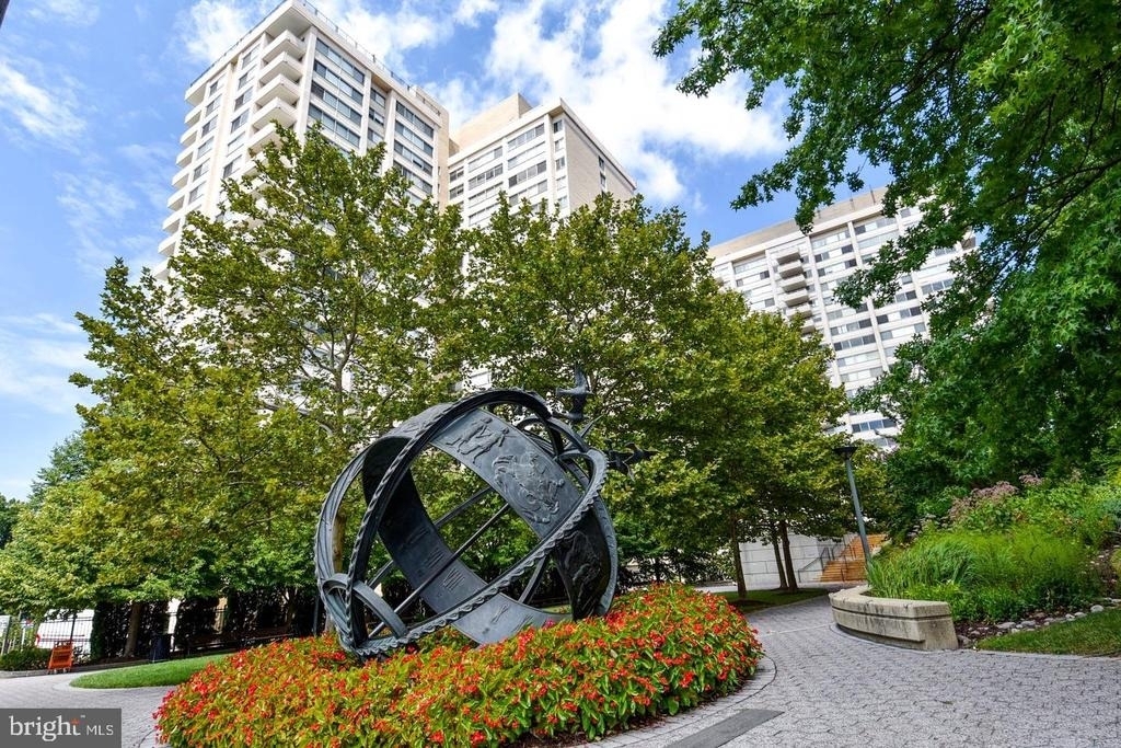5500 Friendship Boulevard - Photo 37
