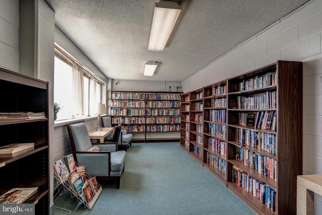 5500 Friendship Boulevard - Photo 32