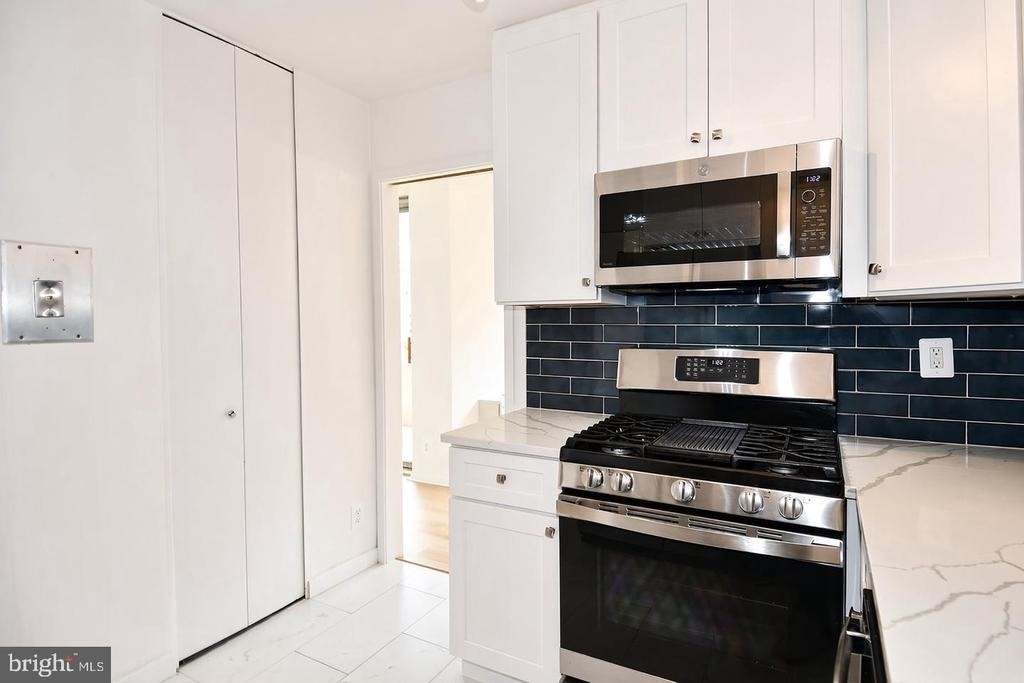 5500 Friendship Boulevard - Photo 3