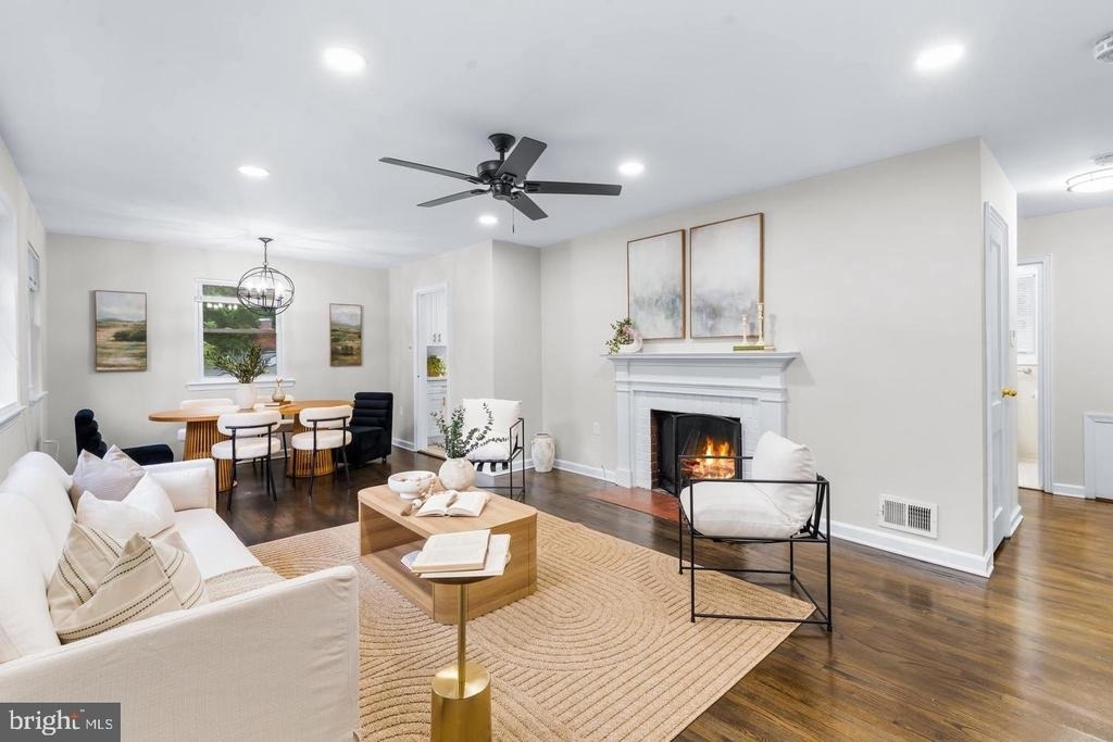121 Whitmoor Terrace - Photo 4