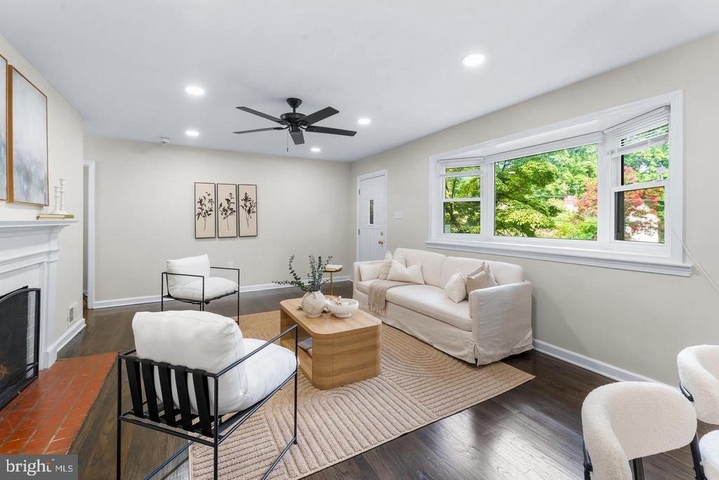 121 Whitmoor Terrace - Photo 8
