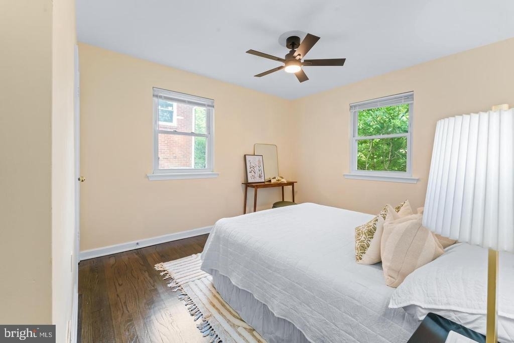 121 Whitmoor Terrace - Photo 18