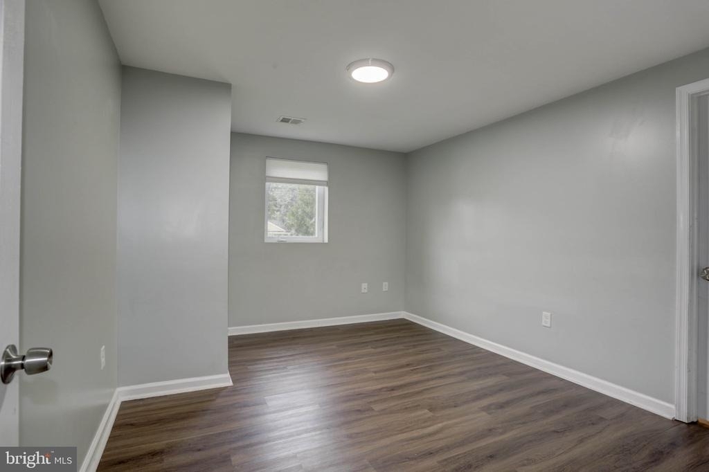 1007 Venice Drive - Photo 14