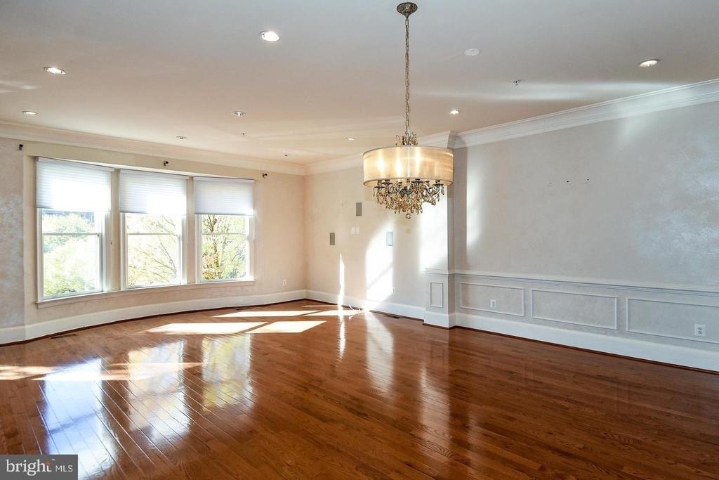 12525 Linda View Lane - Photo 19
