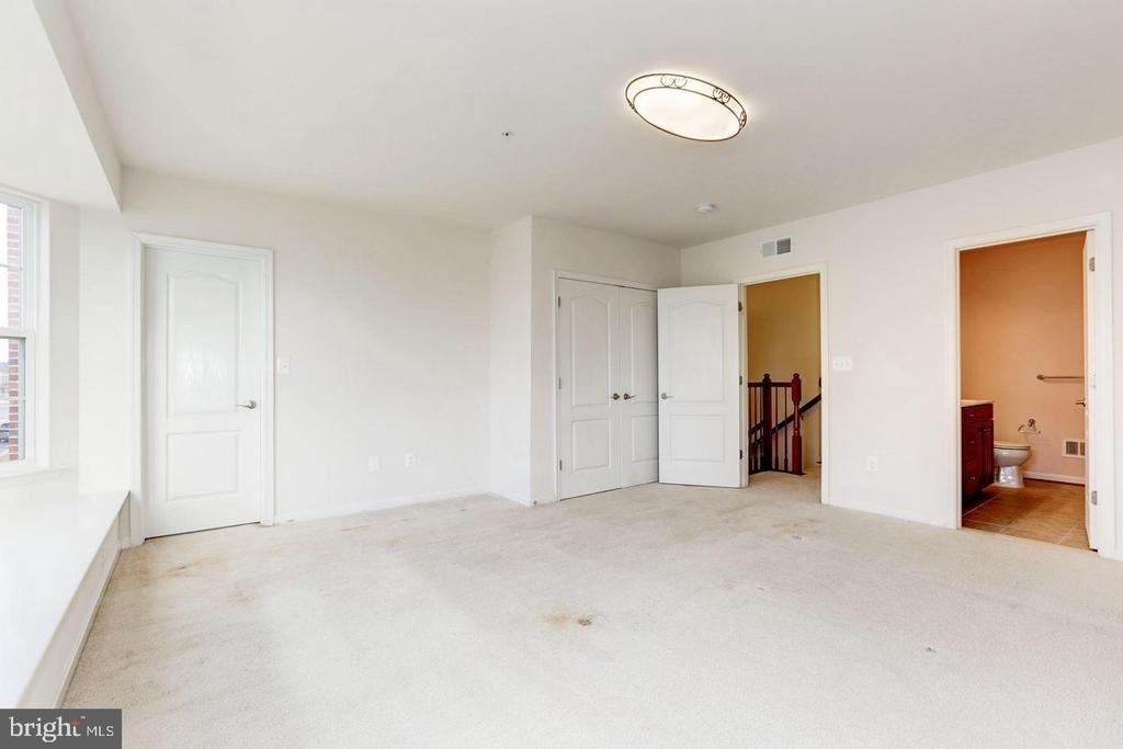 22961 Newcut Road - Photo 14